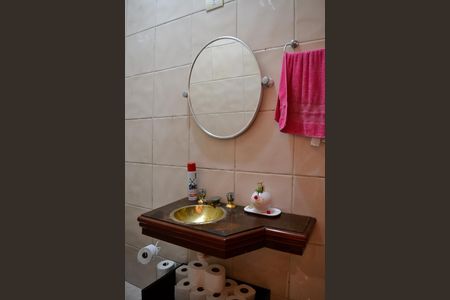 Casa para alugar com 321m², 3 quartos e 4 vagasLavabo