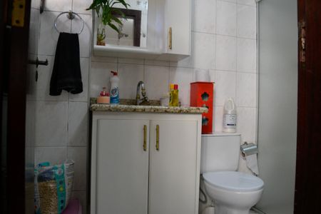 Casa para alugar com 321m², 3 quartos e 4 vagasBanheiro de Serviço