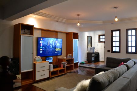 Casa para alugar com 321m², 3 quartos e 4 vagasSala