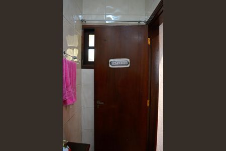 Casa para alugar com 321m², 3 quartos e 4 vagasLavabo