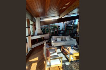 Casa para alugar com 475m², 3 quartos e 3 vagas Casa para alugar com 475m², 3 quartos e 3 vagasFoto 05