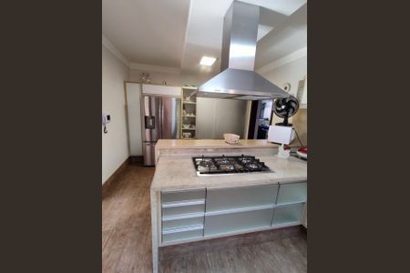 Casa para alugar com 475m², 3 quartos e 3 vagas Casa para alugar com 475m², 3 quartos e 3 vagasFoto 09