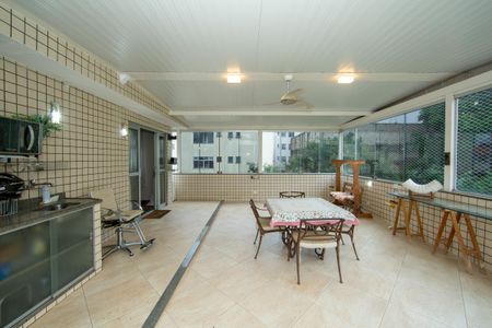 Apartamento para alugar com 200m², 3 quartos e 2 vagasCOBERTURA