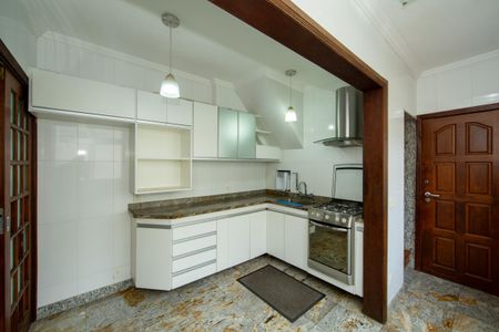 Apartamento para alugar com 200m², 3 quartos e 2 vagasCOZINHA