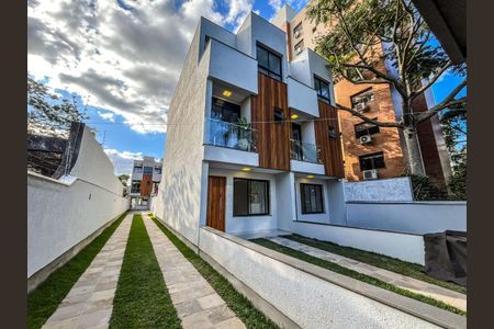 Casa de condomínio à venda com 142m², 3 quartos e 2 vagas
