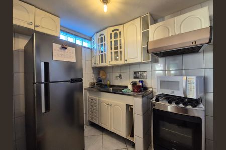 Casa à venda com 320m², 4 quartos e 3 vagas Casa à venda com 320m², 4 quartos e 3 vagasCasa 2 - Cozinha