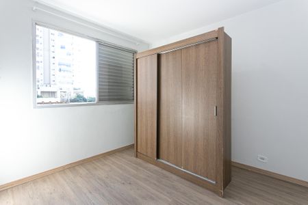 Apartamento para alugar com 66m², 3 quartos e sem vagaQuarto 2