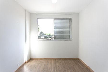 Quarto 1 de apartamento para alugar com 3 quartos, 66m² em Parque São Jorge, São Paulo