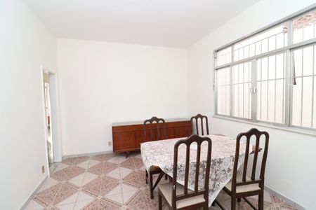 Casa à venda com 209m², 3 quartos e 1 vagaSala