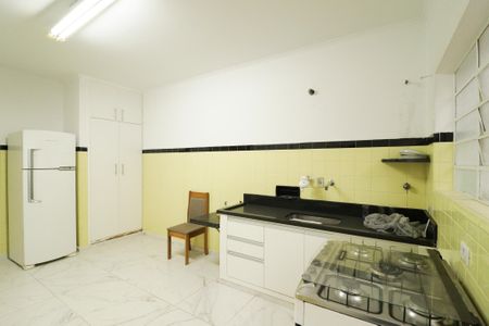 Casa à venda com 122m², 2 quartos e 4 vagasCozinha