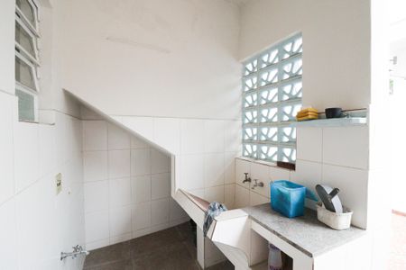 Casa à venda com 122m², 2 quartos e 4 vagasÁrea de Serviço e Banheiro de Serviço