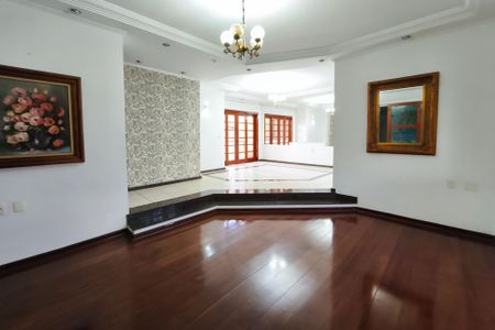 Casa à venda com 290m², 3 quartos e 2 vagas Casa à venda com 290m², 3 quartos e 2 vagasSala de Estar