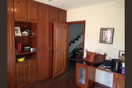 Casa à venda com 700m², 7 quartos e 6 vagasQuarto Suíte 1 da Casa 2