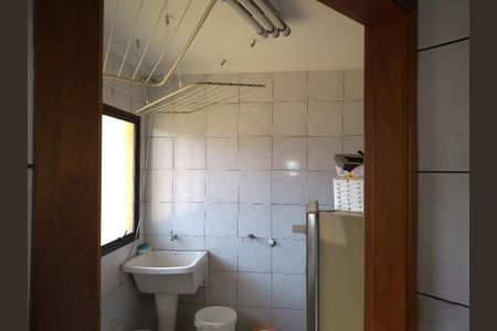 Casa à venda com 700m², 7 quartos e 6 vagasÁrea de Serviço Casa 2