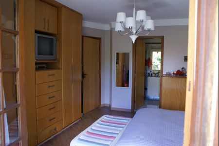 Casa à venda com 700m², 7 quartos e 6 vagasQuarto Suíte 2 da Casa 1