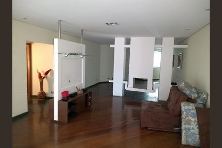 Casa à venda com 700m², 7 quartos e 6 vagasSala da Casa 2