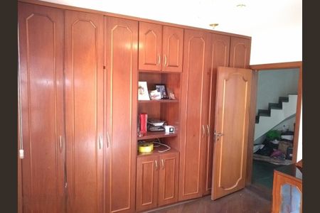 Casa à venda com 700m², 7 quartos e 6 vagasQuarto Suíte 1 da Casa 2