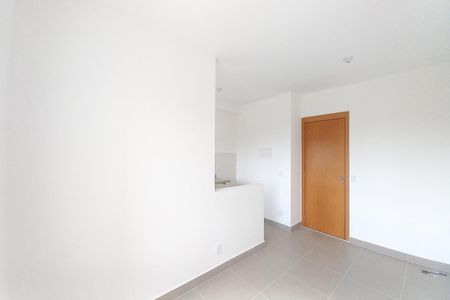 Apartamento para alugar com 47m², 2 quartos e 1 vaga Apartamento para alugar com 47m², 2 quartos e 1 vagaSala