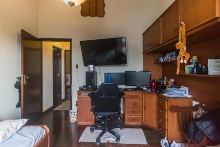 Casa para alugar com 470m², 4 quartos e 10 vagasQuarto 2