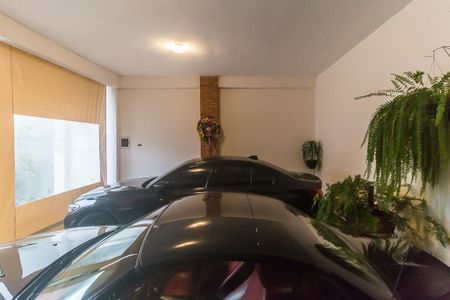 Casa para alugar com 470m², 4 quartos e 10 vagasGaragem
