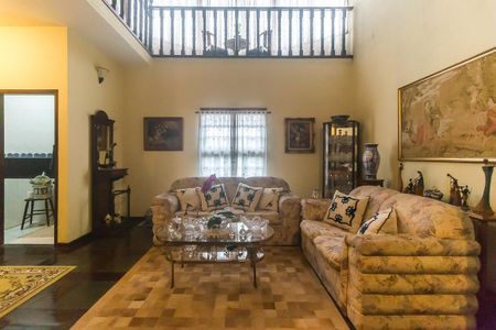 Casa para alugar com 470m², 4 quartos e 10 vagasSala de Estar