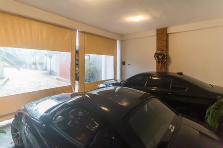 Casa para alugar com 470m², 4 quartos e 10 vagasGaragem
