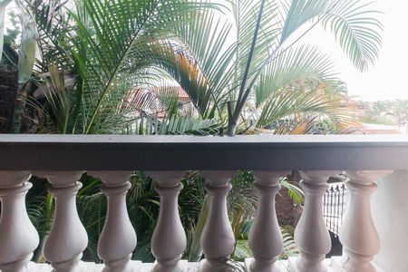 Casa para alugar com 470m², 4 quartos e 10 vagasSacada do Quarto 1