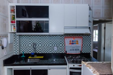 Apartamento à venda com 60m², 2 quartos e 1 vagaCozinha 