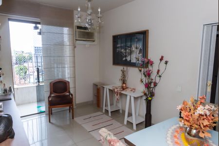 Apartamento à venda com 60m², 2 quartos e 1 vagaSala