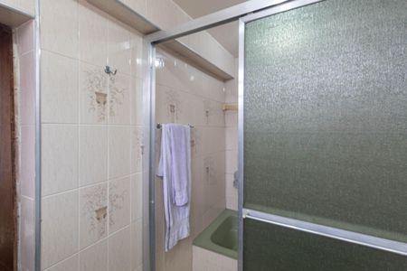 Casa à venda com 150m², 3 quartos e 2 vagasBanheiro da Suíte