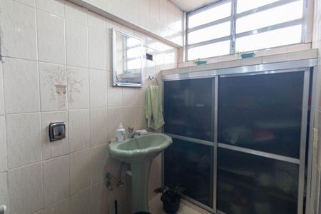 Casa à venda com 150m², 3 quartos e 2 vagasBanheiro da Suíte