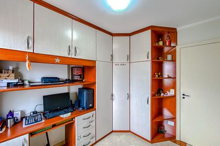 Apartamento à venda com 78m², 3 quartos e 2 vagasQuarto 2