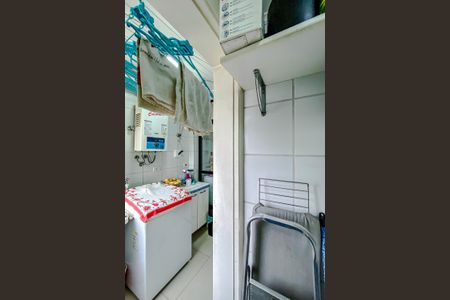 Apartamento à venda com 78m², 3 quartos e 2 vagasBanheiro de serviço