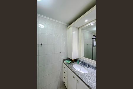 Apartamento à venda com 78m², 3 quartos e 2 vagasBanheiro da Suíte