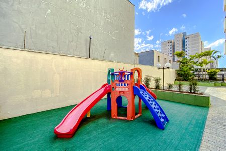 Apartamento à venda com 78m², 3 quartos e 2 vagasÁrea comum - Playground