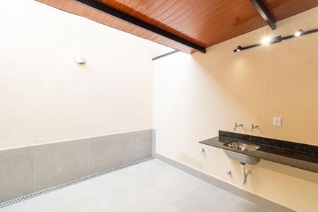 Casa à venda com 103m², 3 quartos e 2 vagasÁrea de Serviço