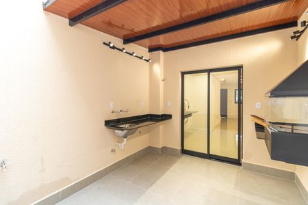 Casa à venda com 97m², 2 quartos e 2 vagasÁrea de Serviço