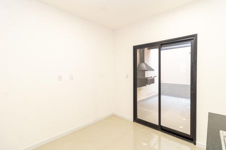 Casa à venda com 97m², 2 quartos e 2 vagasCozinha