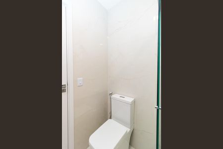 Casa à venda com 105m², 3 quartos e 2 vagasBanheiro da Suíte