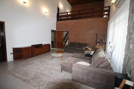 Casa de condomínio para alugar com 380m², 4 quartos e sem vagaSala 1