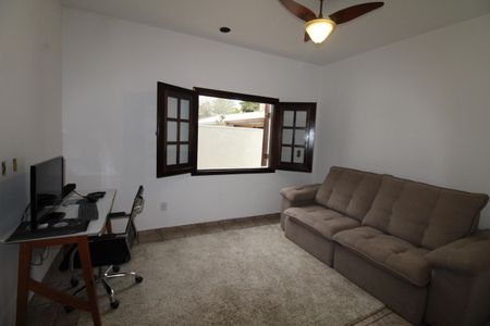 Casa de condomínio para alugar com 380m², 4 quartos e sem vagaQuarto 1