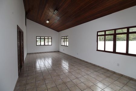 Casa de condomínio para alugar com 380m², 4 quartos e sem vagaSala 3
