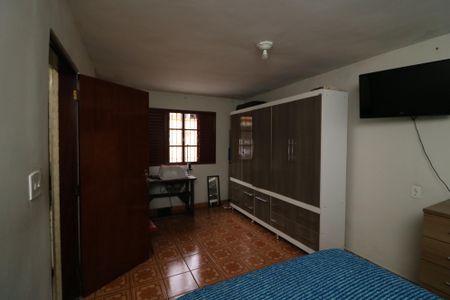 Casa à venda com 180m², 2 quartos e 4 vagasQuarto 2