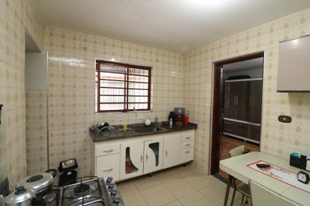 Casa à venda com 180m², 2 quartos e 4 vagasCozinha
