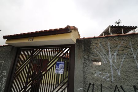 Casa à venda com 180m², 2 quartos e 4 vagasFachada