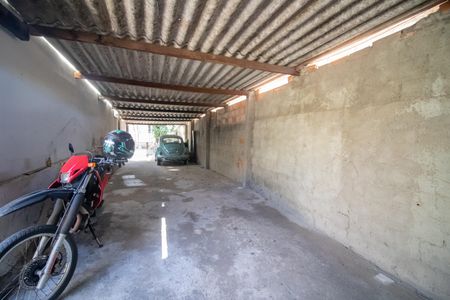 Casa à venda com 295m², 2 quartos e 3 vagasGaragem