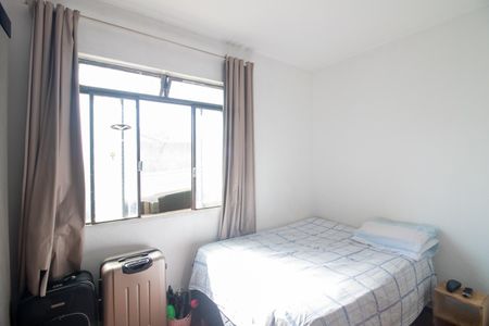 Casa à venda com 295m², 2 quartos e 3 vagasQuarto 2