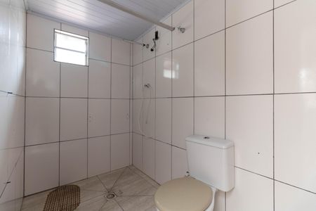 Casa à venda com 400m², 2 quartos e 6 vagasBanheiro 1