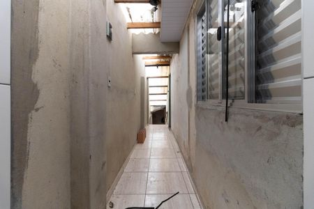 Casa à venda com 400m², 2 quartos e 6 vagasCorredor