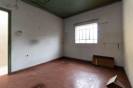 Casa à venda com 400m², 2 quartos e 6 vagasQuarto 1